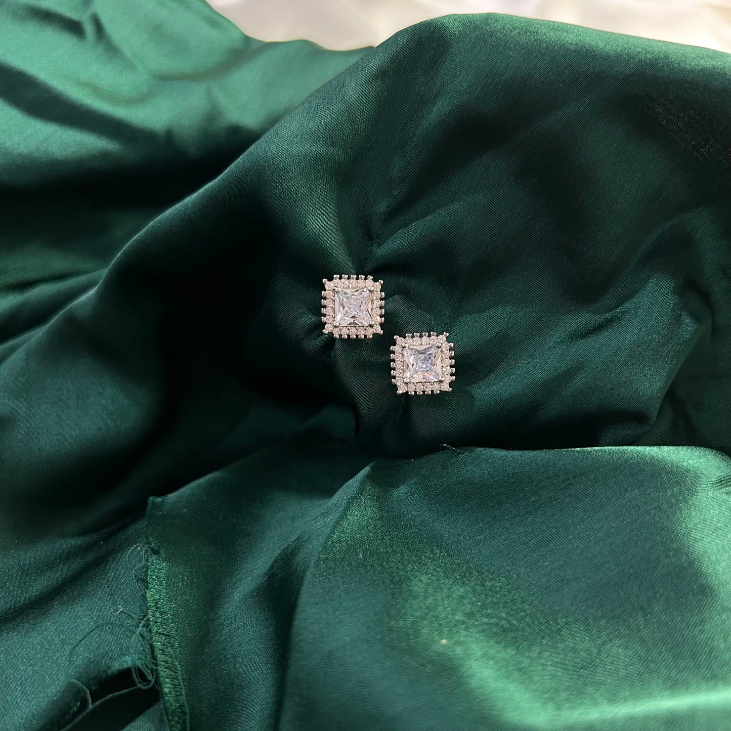 REGAL PRINCESS STUDS