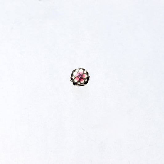 PETAL KISS CHARM