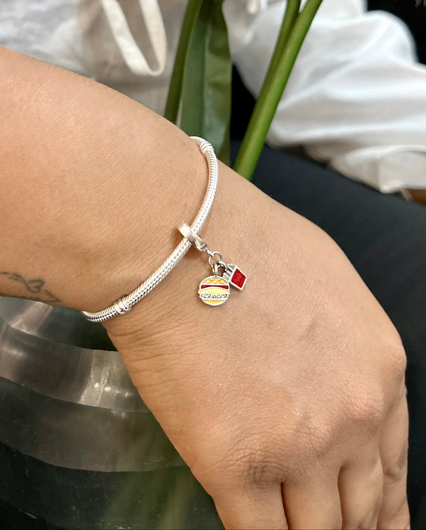 FAST LOVE CHARM