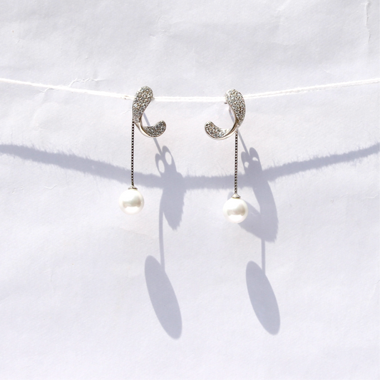 CURVE EARRINGS