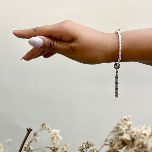 LUSTRA BALL CHARM