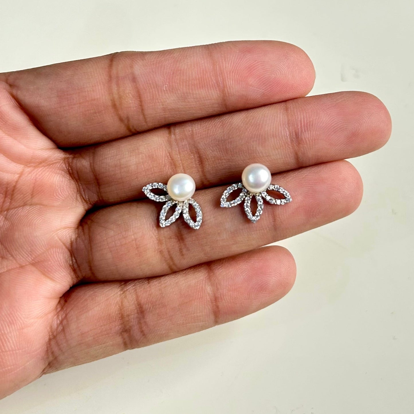 PEARL PETAL STUDS