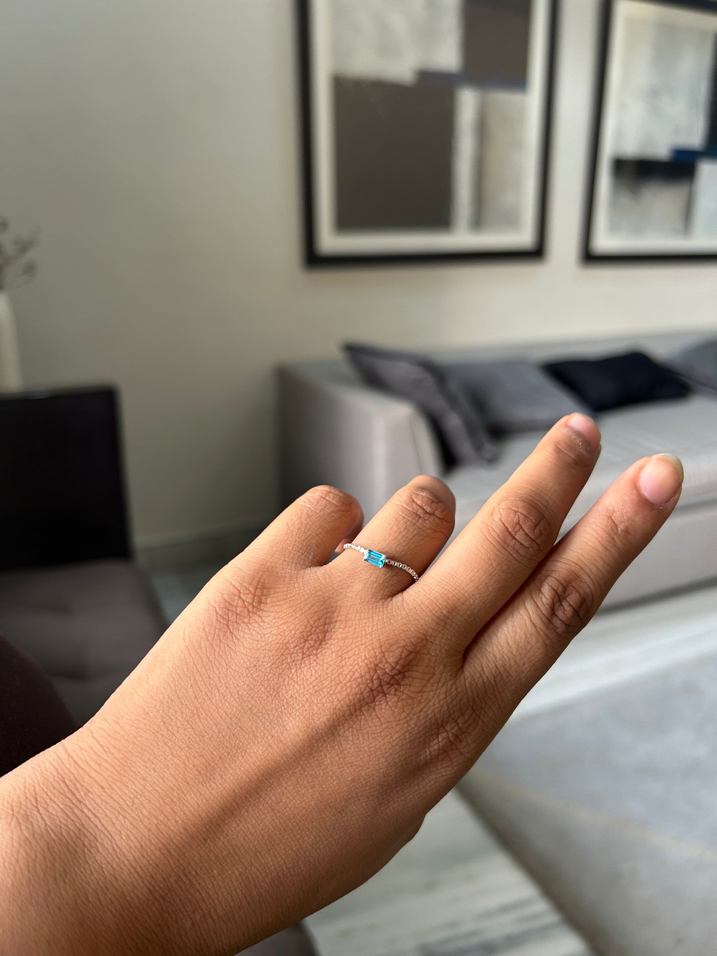 CLASSIC EMERALD BOLO RING